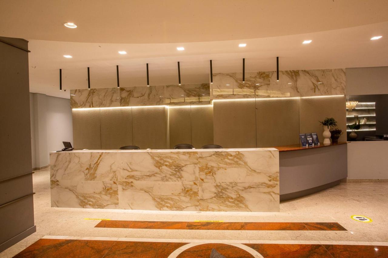 Hotel Metropole 마링가 외부 사진