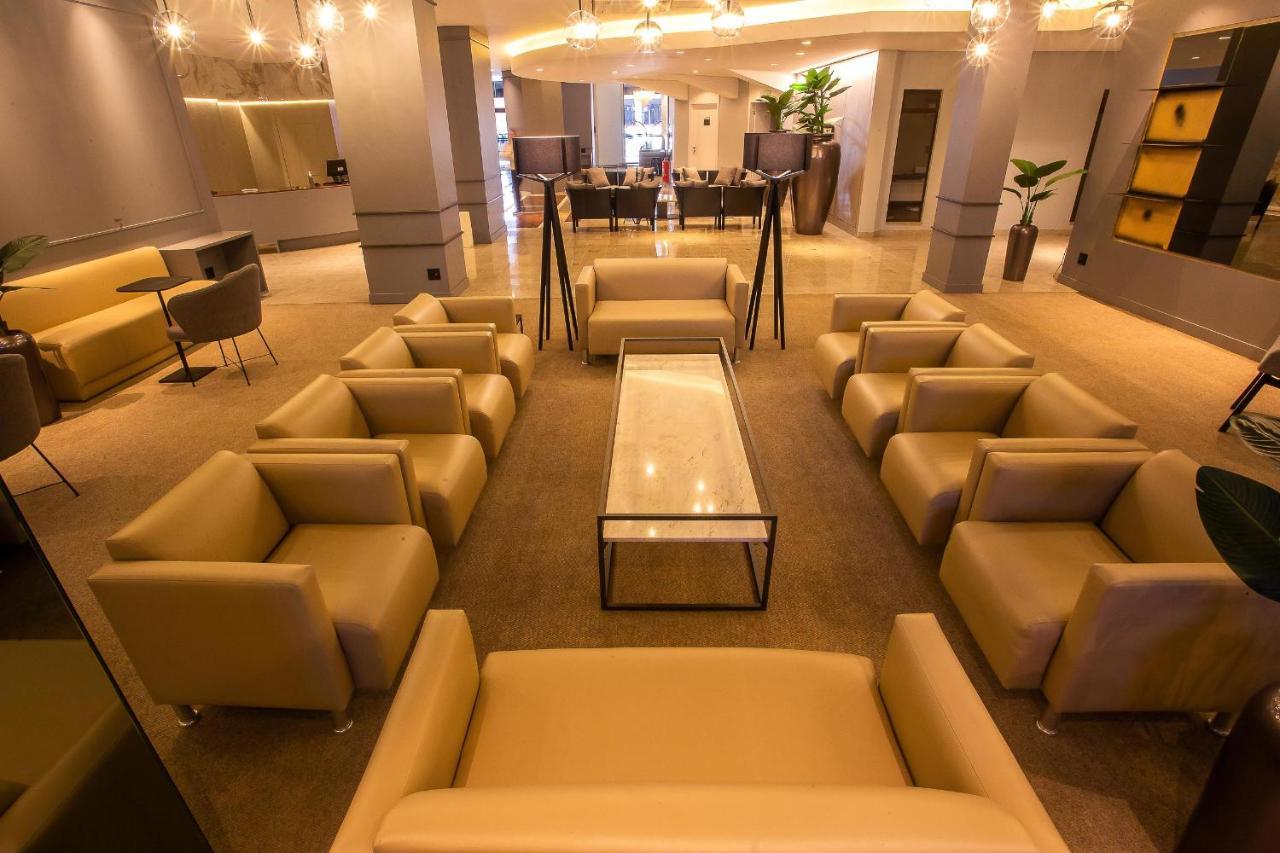 Hotel Metropole 마링가 외부 사진