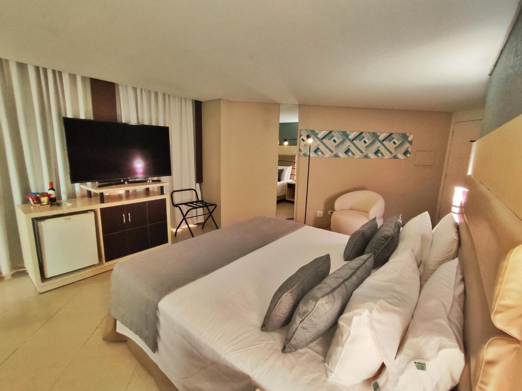 Hotel Metropole 마링가 외부 사진