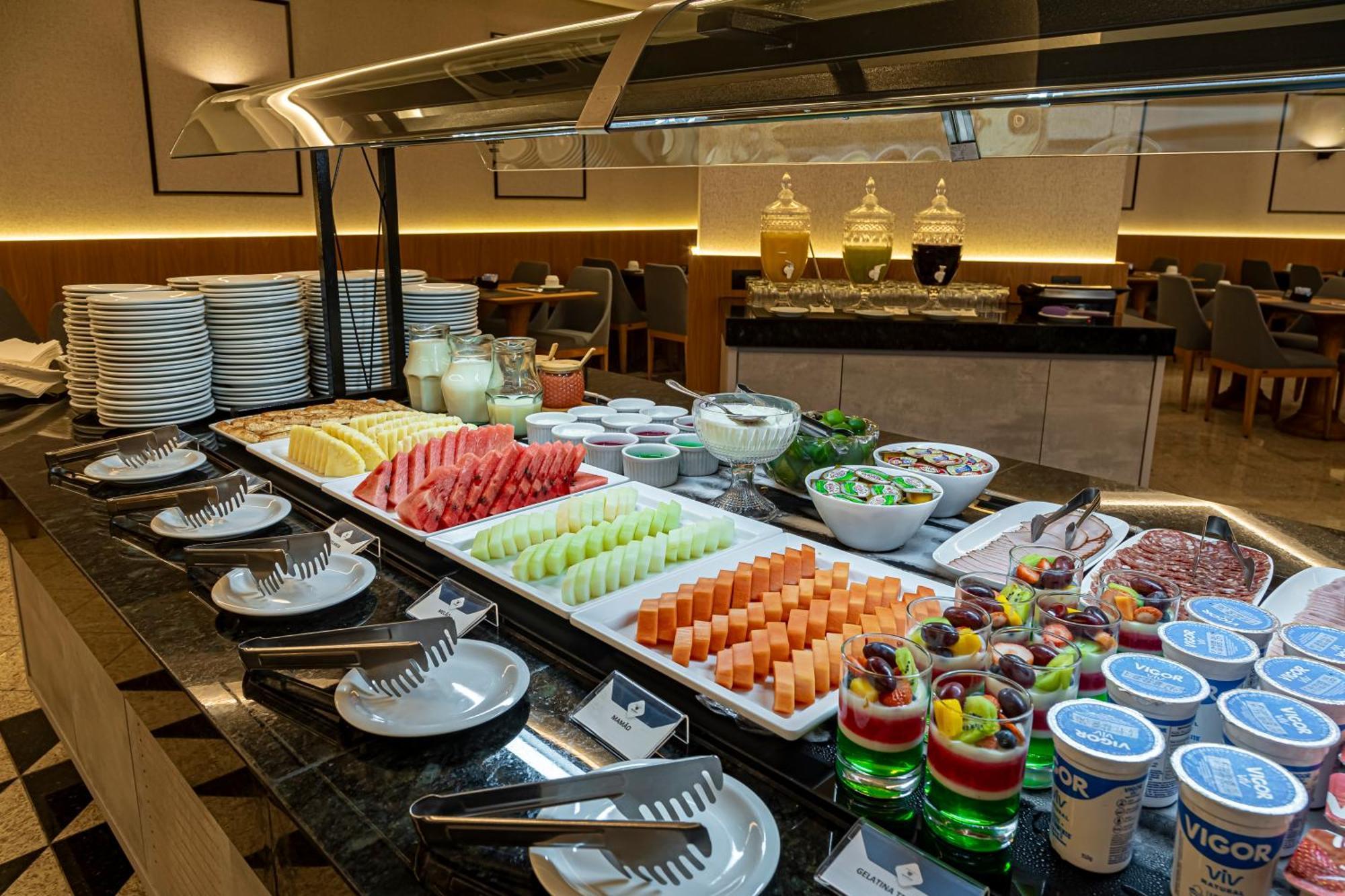 Hotel Metropole 마링가 외부 사진